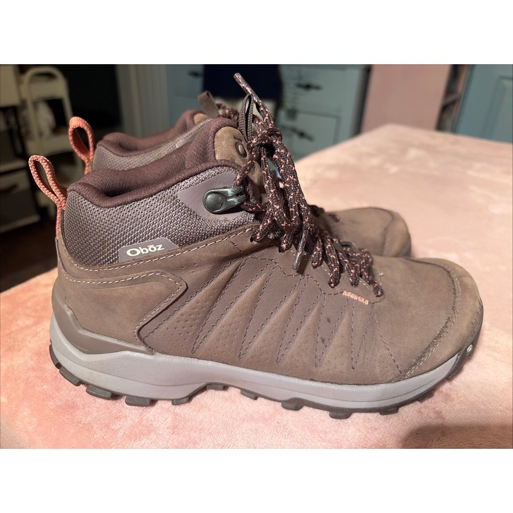 Oboz Boots Women's Peppercorn Sypes Mid B-Dry Hiking Boots. Size 6